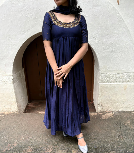 TOP WITH DUPATTA SET